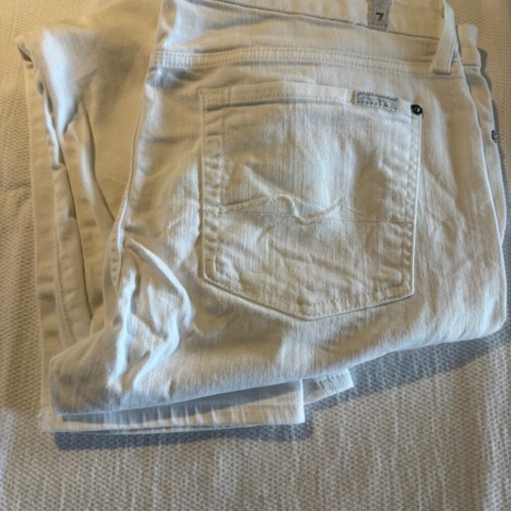 7 For All Mankind White Kimmie Crop - 32